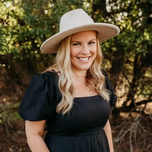 Amy Honeycutt, Designer